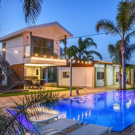 Oasis By The Sea - Cyprus Feriehus