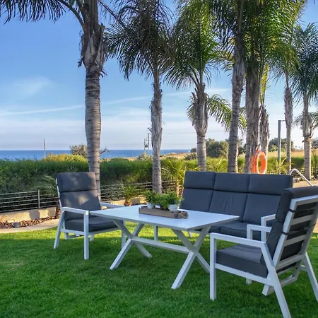 Nyaraló Oasis By The Sea - Cyprus