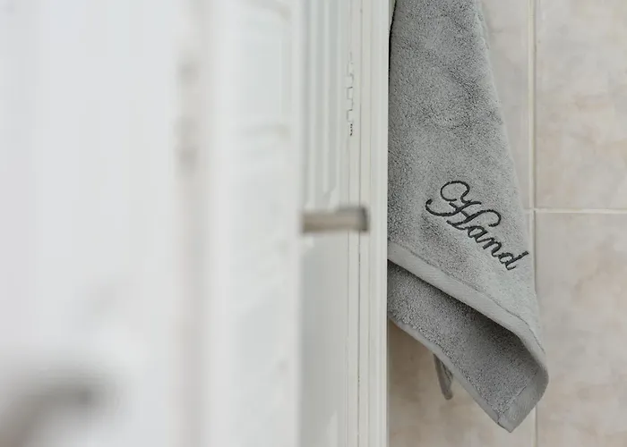 Дом отдыха Oasis By The Sea - Cyprus *