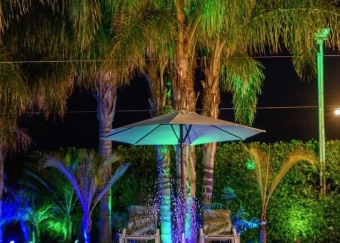 Oasis By The Sea - Cyprus Дом отдыха *